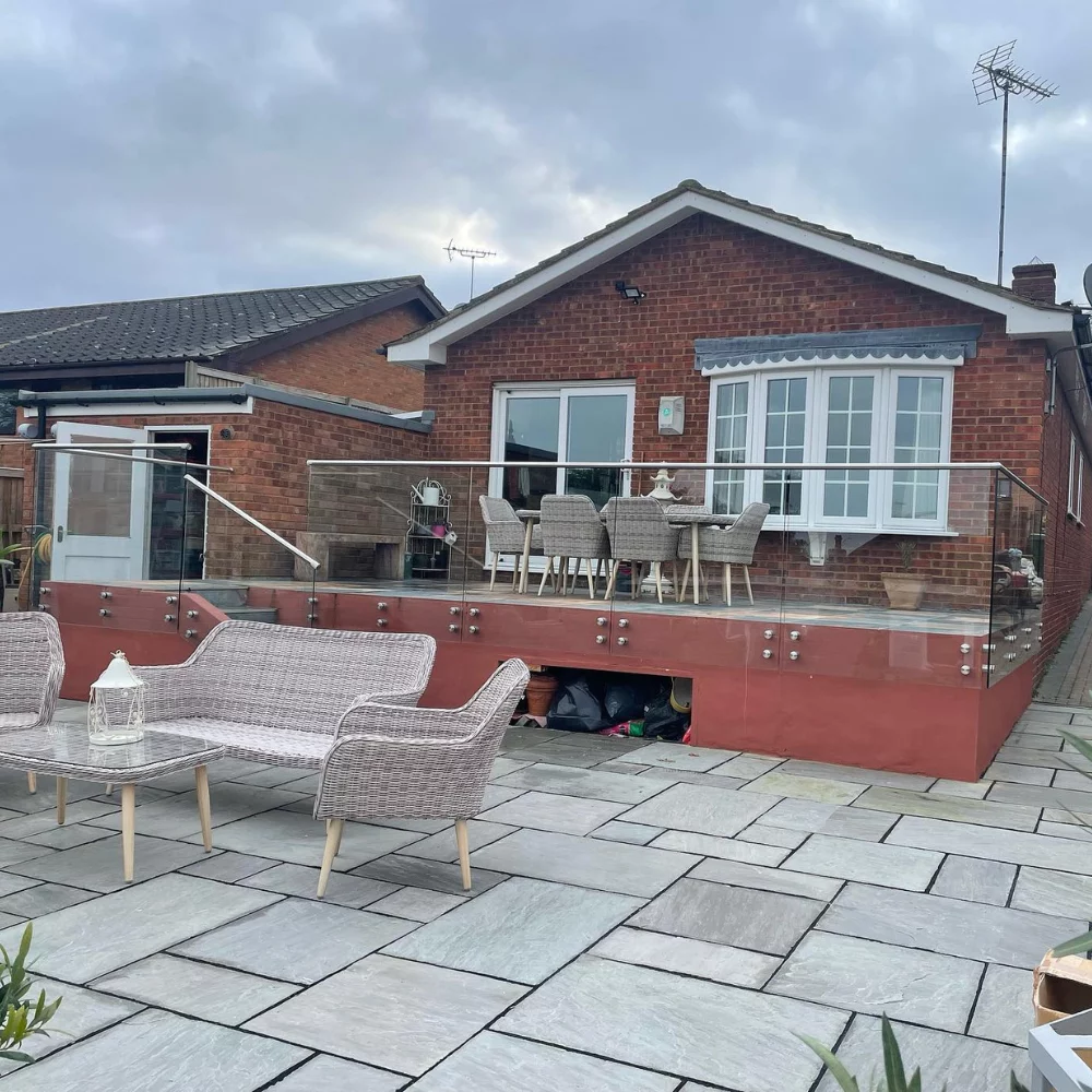Glass balustrade fitted by Class Glass Limited