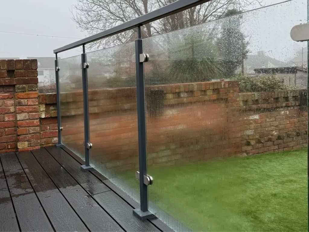 Decking glass balustrade