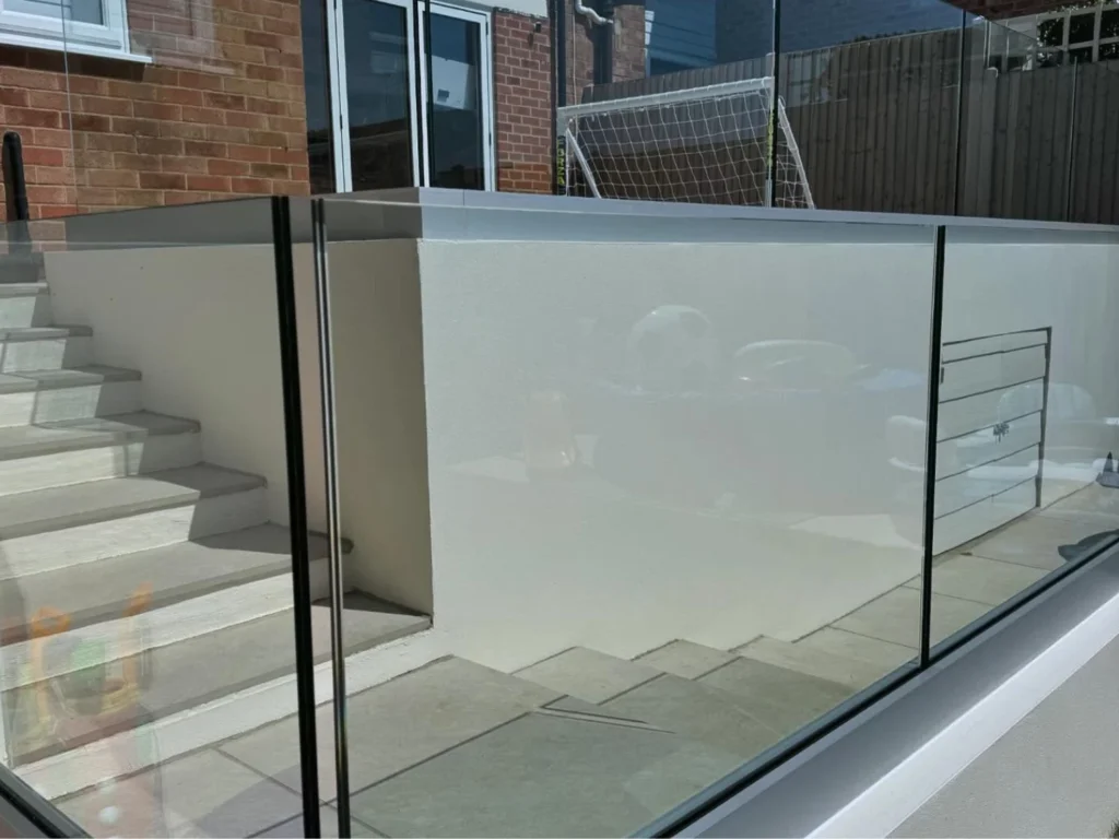 Garden glass balustrade